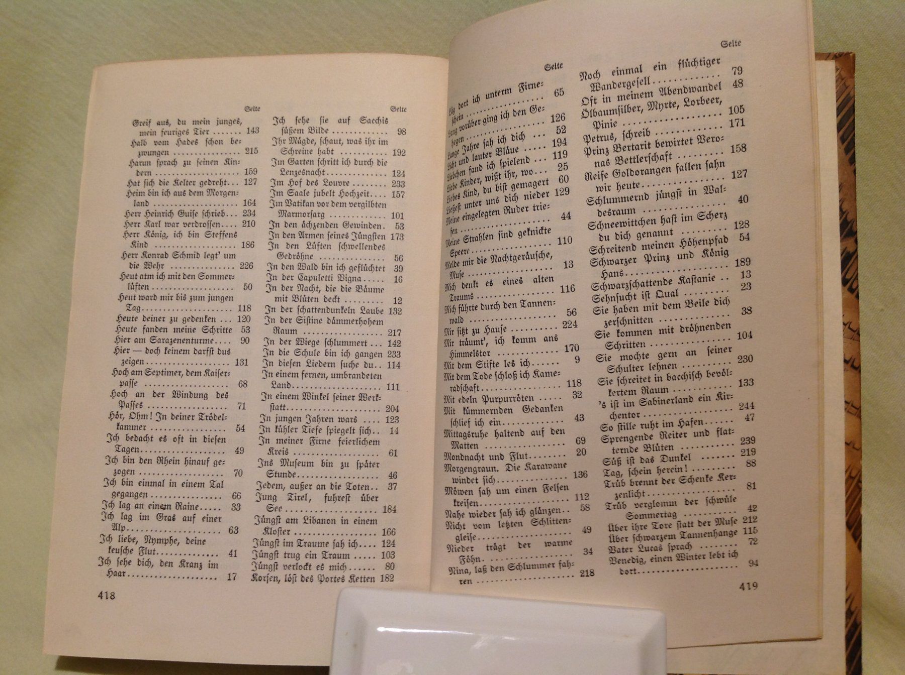 Libri: C.F. Meyer Sämtliche Werke Band 1-2 / 3-4 – Usato da Oberohringen venduto da nichtmehrneu 9