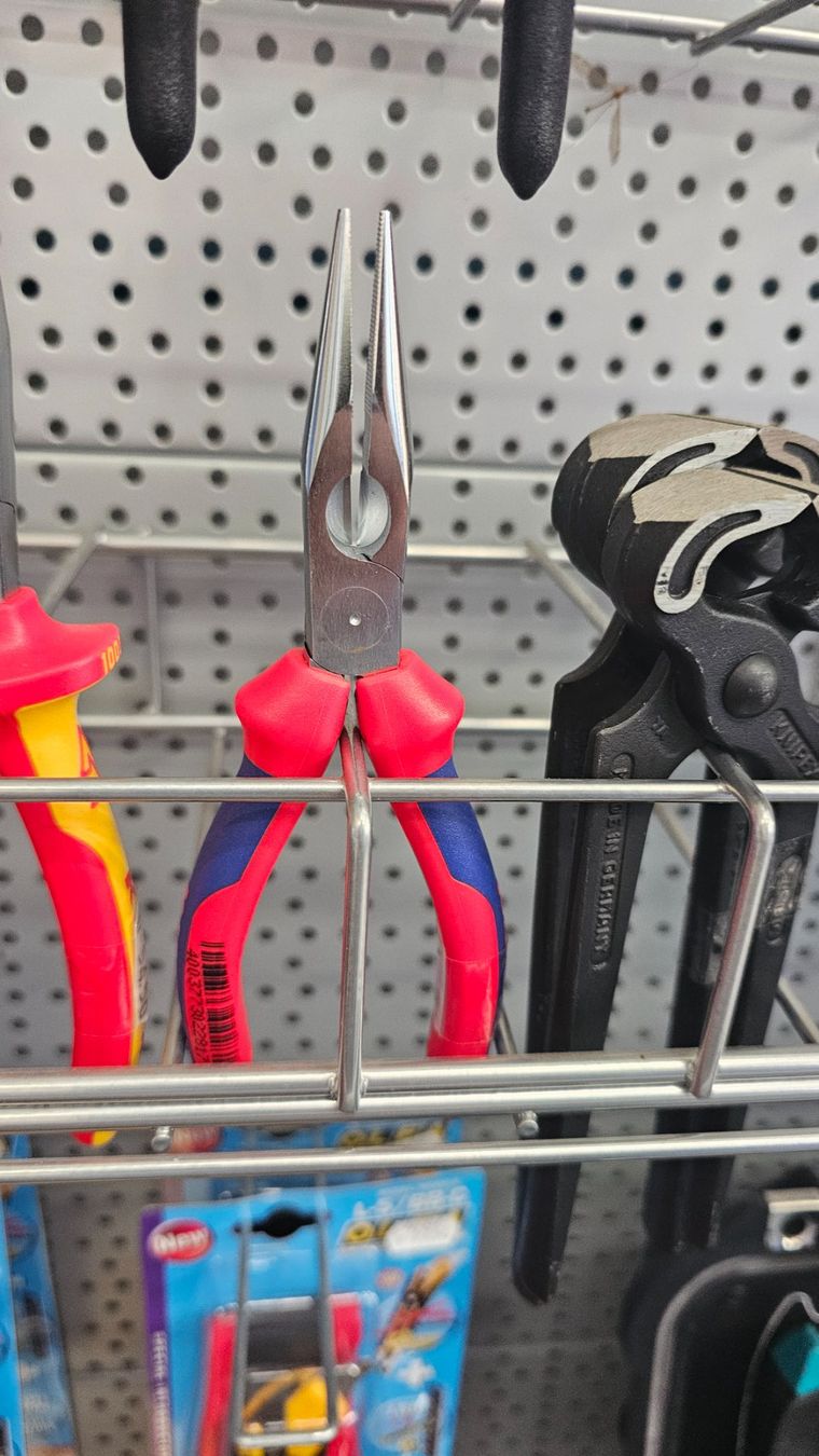 Knipex Tutti gli attrezzi: Knipex Flachrundzange mit Schneide verchromt – Nuovo e nell'imballaggio originale da Koppigen venduto da Bracher_Mail-House 2