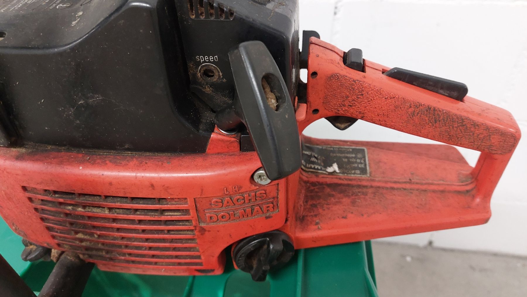 Dolmar Seghe: Sachs Dolmar 100 Motorsäge – Usato da Hinteregg venduto da Amerizium 1