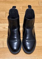 Dr. Martens Chelsea Boots 38