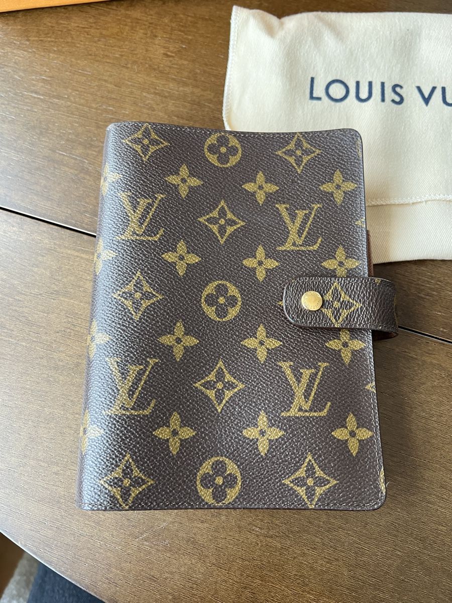 Louis Vuitton Valigie & Borse: Louis Vuitton Agenda MM Monogram – Nuovo (secondo la descrizione) da St. Gallen venduto da sih_2z86 1
