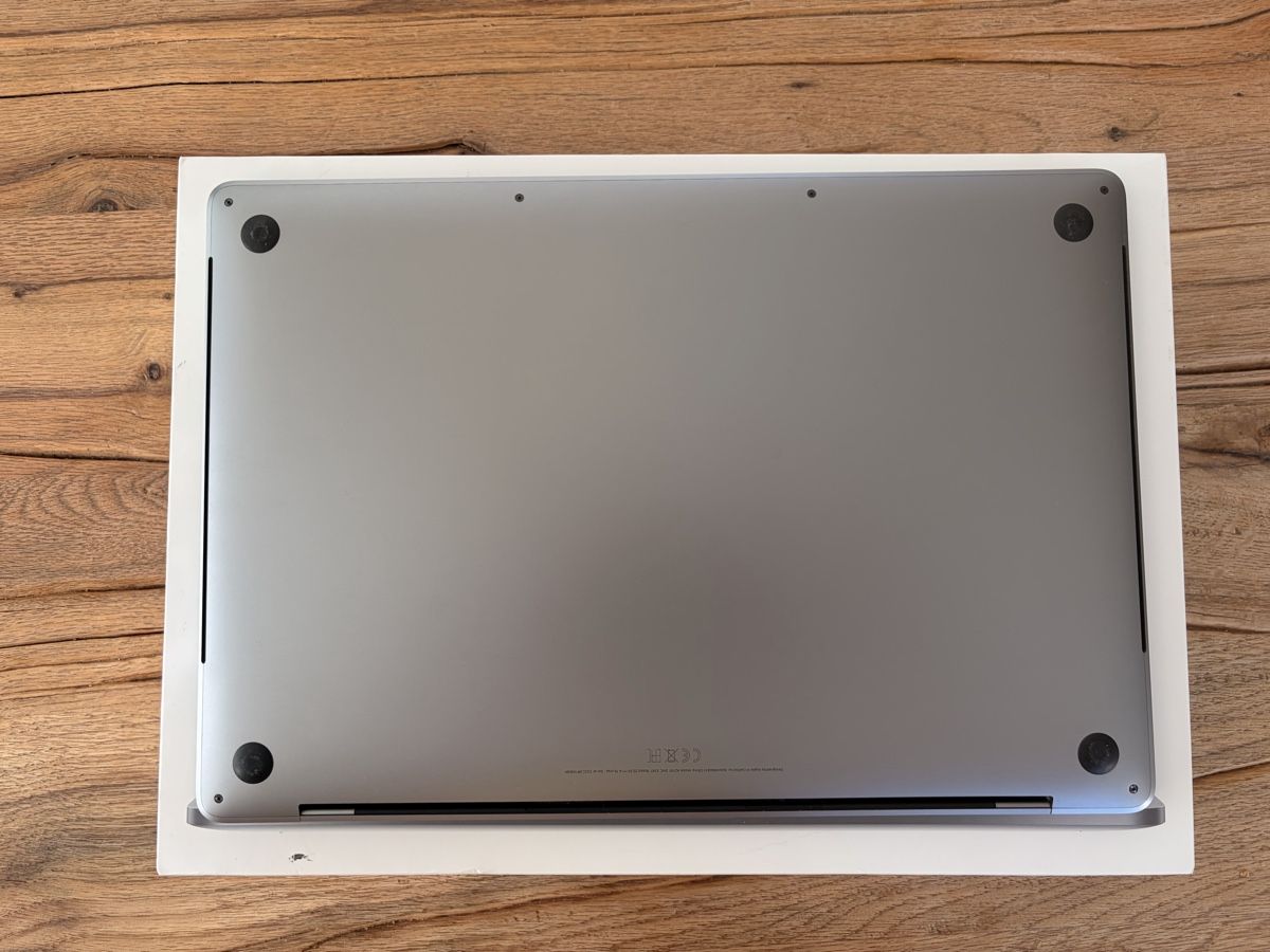 Apple Notebooks: MacBook Pro 16“, Space Gray, 16 GB RAM – Gebraucht aus Vogelsang AG von hannahlea 7