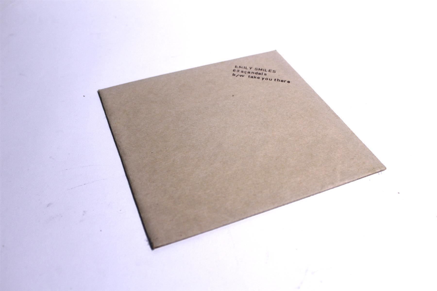 Dischi in vinile: EMILY SMILES: 69 Scandals / Take You... – Usato da Bern venduto da kultiges 1