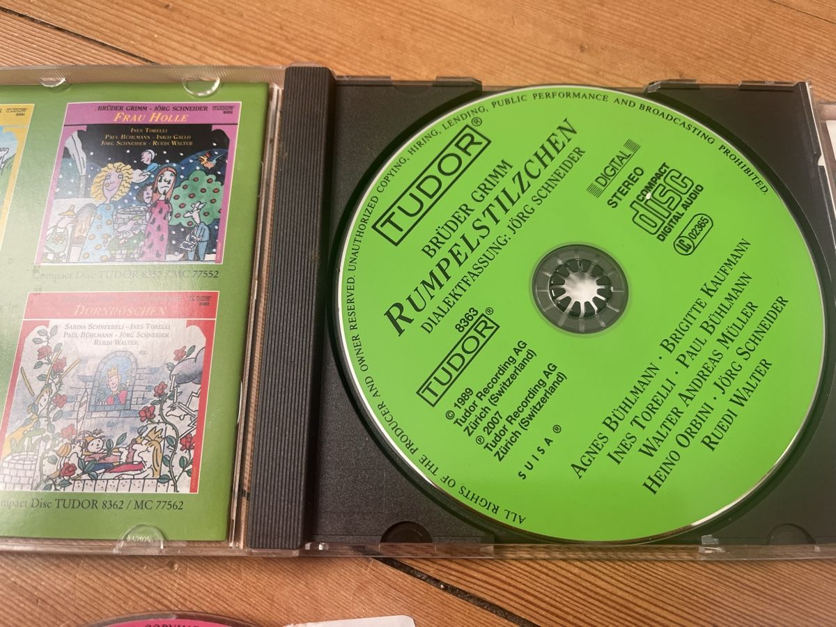CD: Kids' CDs: Kasperlitheater, Lotti+Mocke, Räuber Hotzenplotz – Usato da Aarau venduto da kailing12 1