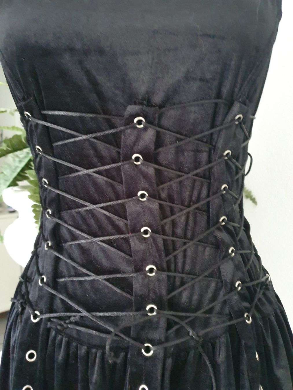 Kleider: Grschnürtes Gothic Samtkleid Gr S "Sinister" – Gebraucht aus Münsingen von BlackTears-3 3