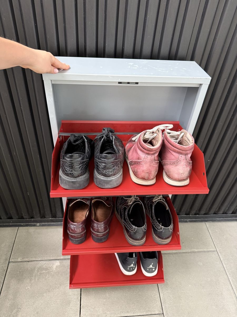Armoires: Ikea Schuhschrank rot  – D'occasion à Dulliken par nao_8mtc 5
