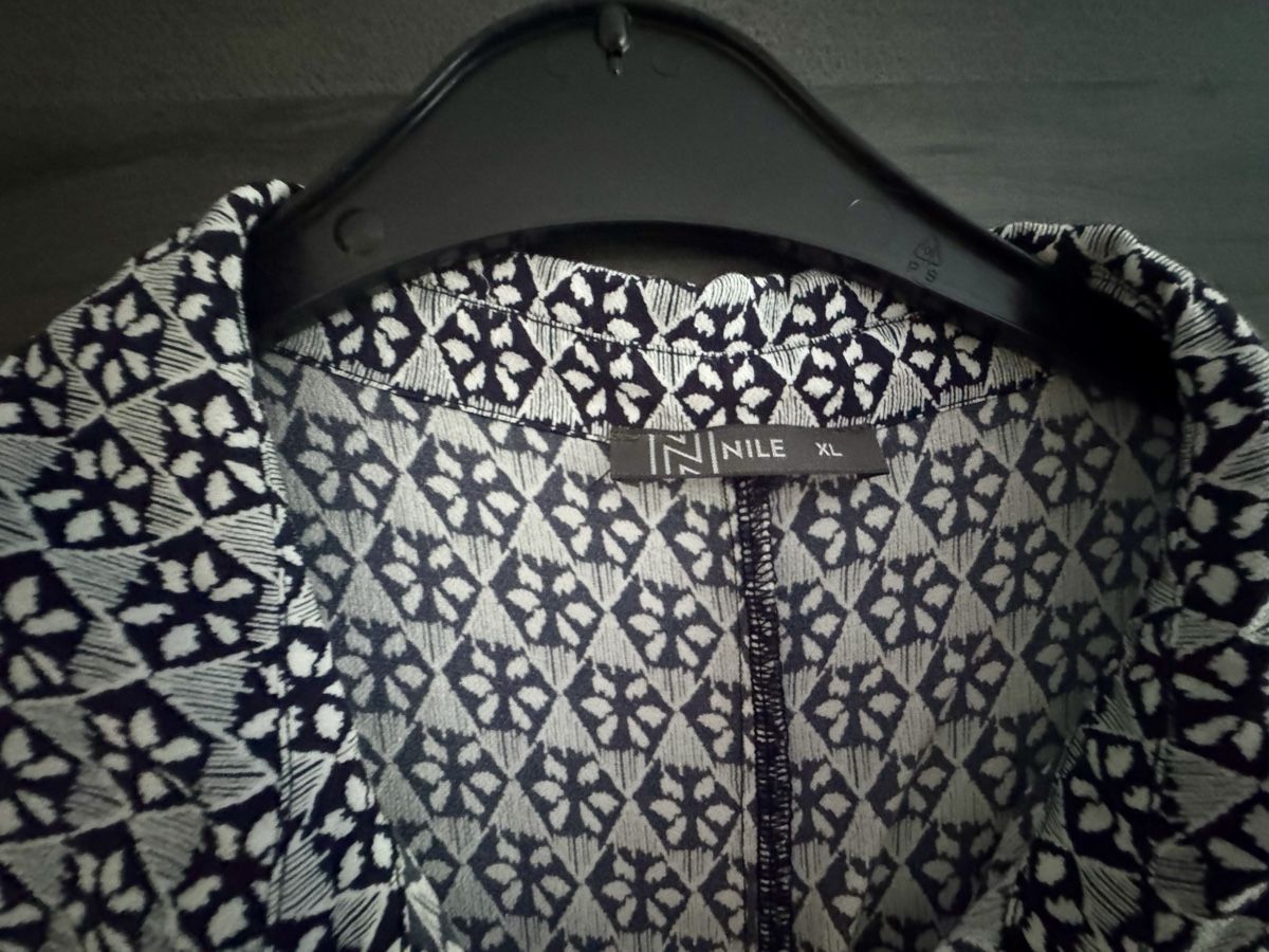 Nile Vestiti: Neues Kleid von Nile - XL – Nuovo (secondo la descrizione) da Uster venduto da Cluclu1 2
