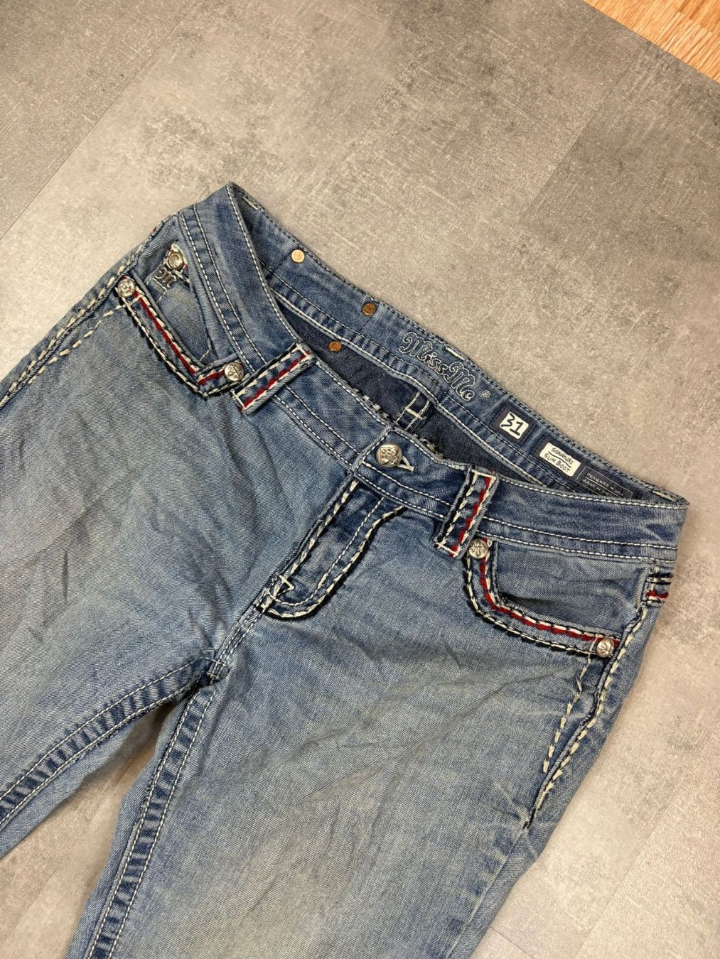 Jeans: Miss Me Bootcut Jeans - Grösse M/31 – Usato da Werdenberg venduto da hase.vintage 2