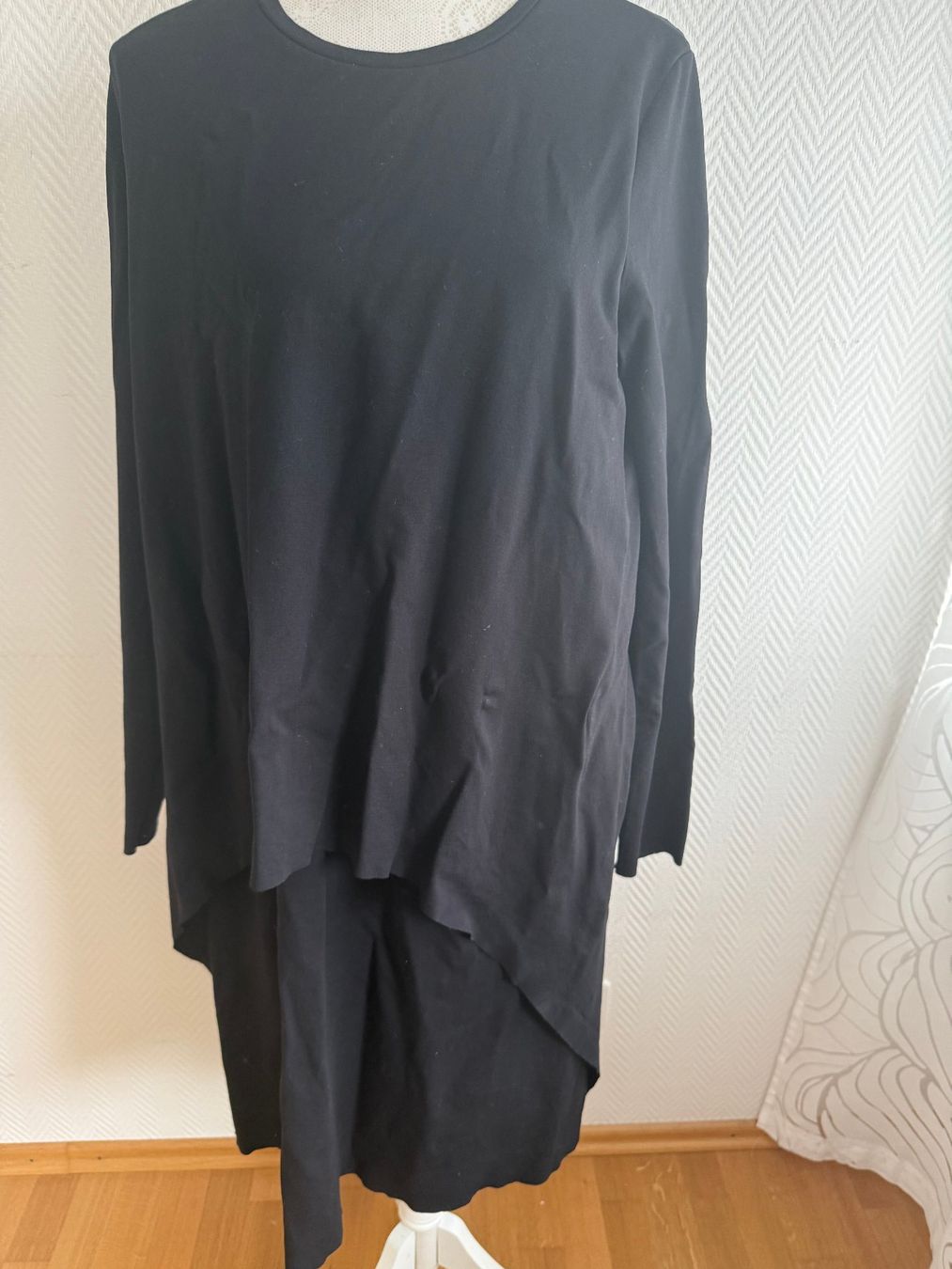 Cos Vestiti: Fancy COS Kleid schwarz Gr. L Viskose – Usato da Kirchdorf AG venduto da coco123