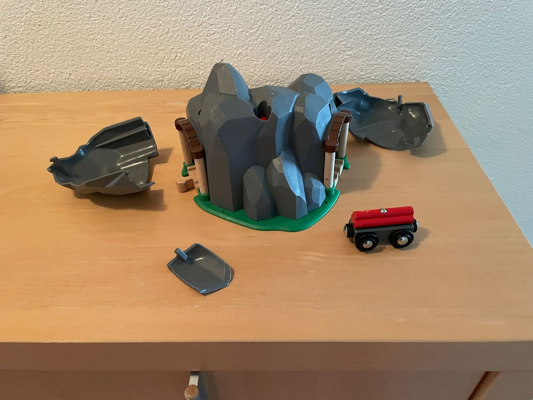 Brio Giocattoli: Tunnel Brio mit Sprengfunktion – Usato da Wettingen venduto da lili_66 1