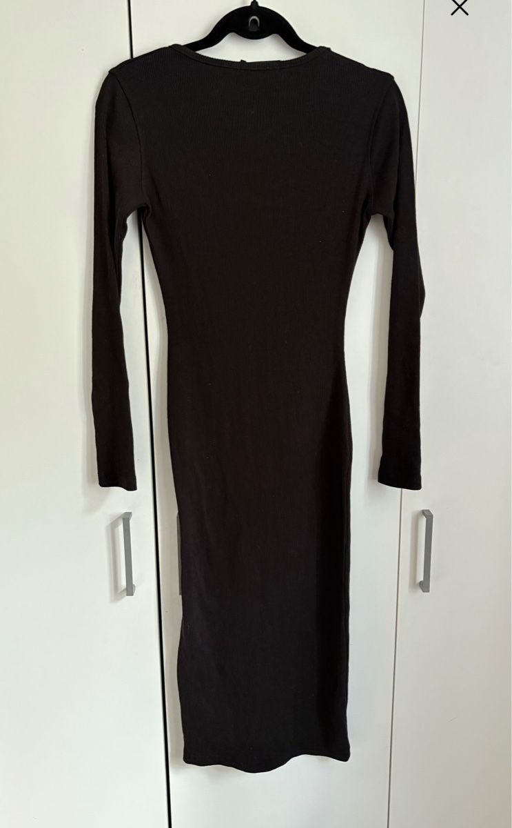 Vestiti: Robe longue noire à boutons XS – Usato da Moudon venduto da TigerrrEye 1