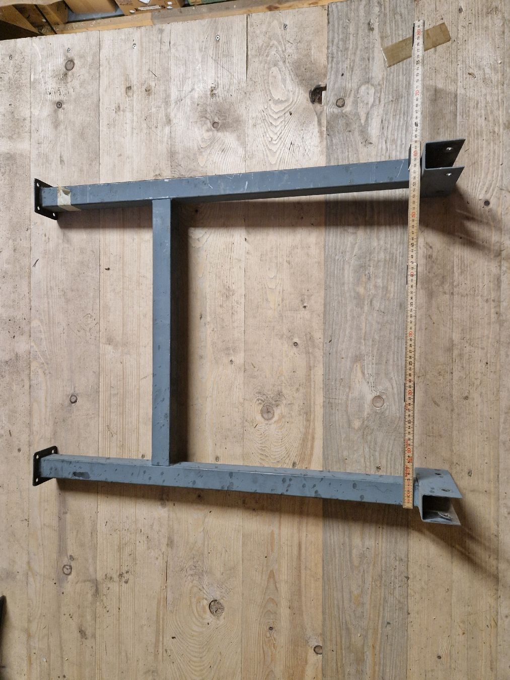 Sonstiges Mobiliar: Tischbeine aus Metall – Gebraucht aus Thalheim von lae_5ck9 1