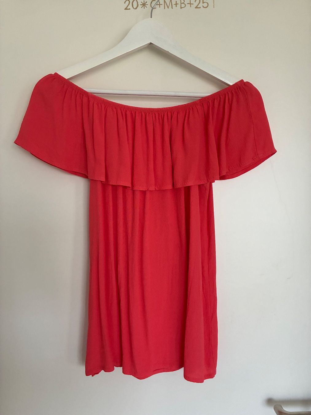Manor Tops: Off Shoulder Top in Coral – D'occasion à Pfungen par 17j_5zgy 1