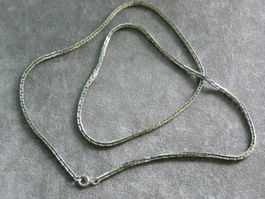 Halskette echt silber guter Zustand lang 70 cm massive Optik