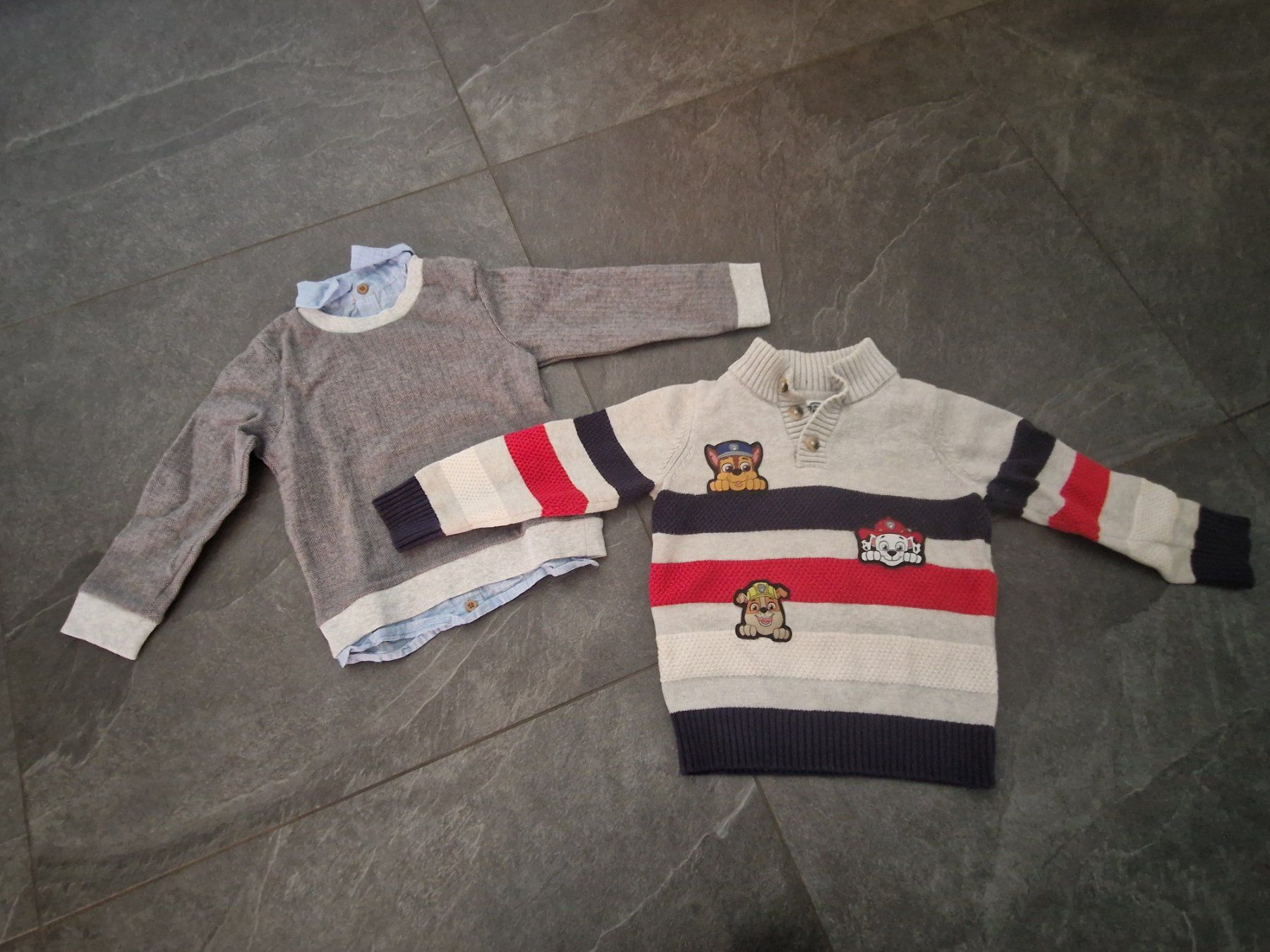 Lotti & Set di vestiti: Jungs Kleiderpaket 98/104 – Usato da La Punt Chamues-ch venduto da min_z9hj 5