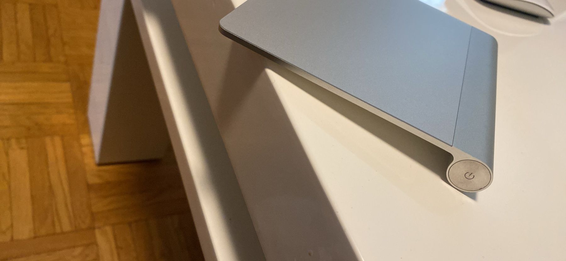 Apple Mouse: Apple Magic Trackpad 1 – Usato da Dällikon venduto da YOTECH 3