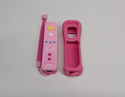 Original Wii Controller im Peach-Design
