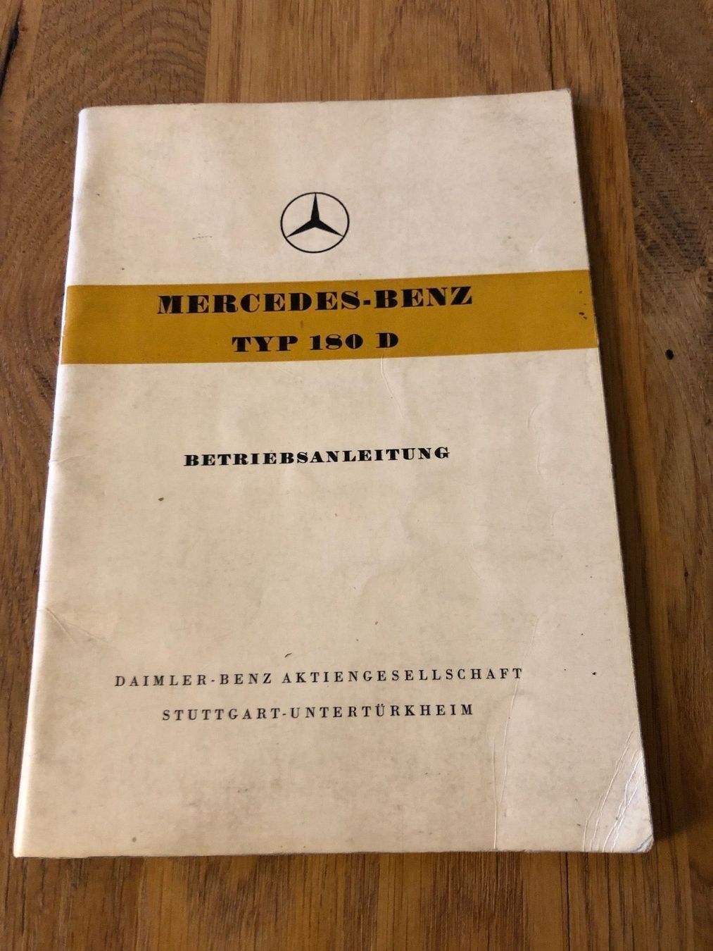 Libri: Mercedes Benz Typ 180 D – Usato da Zürich venduto da Russo85