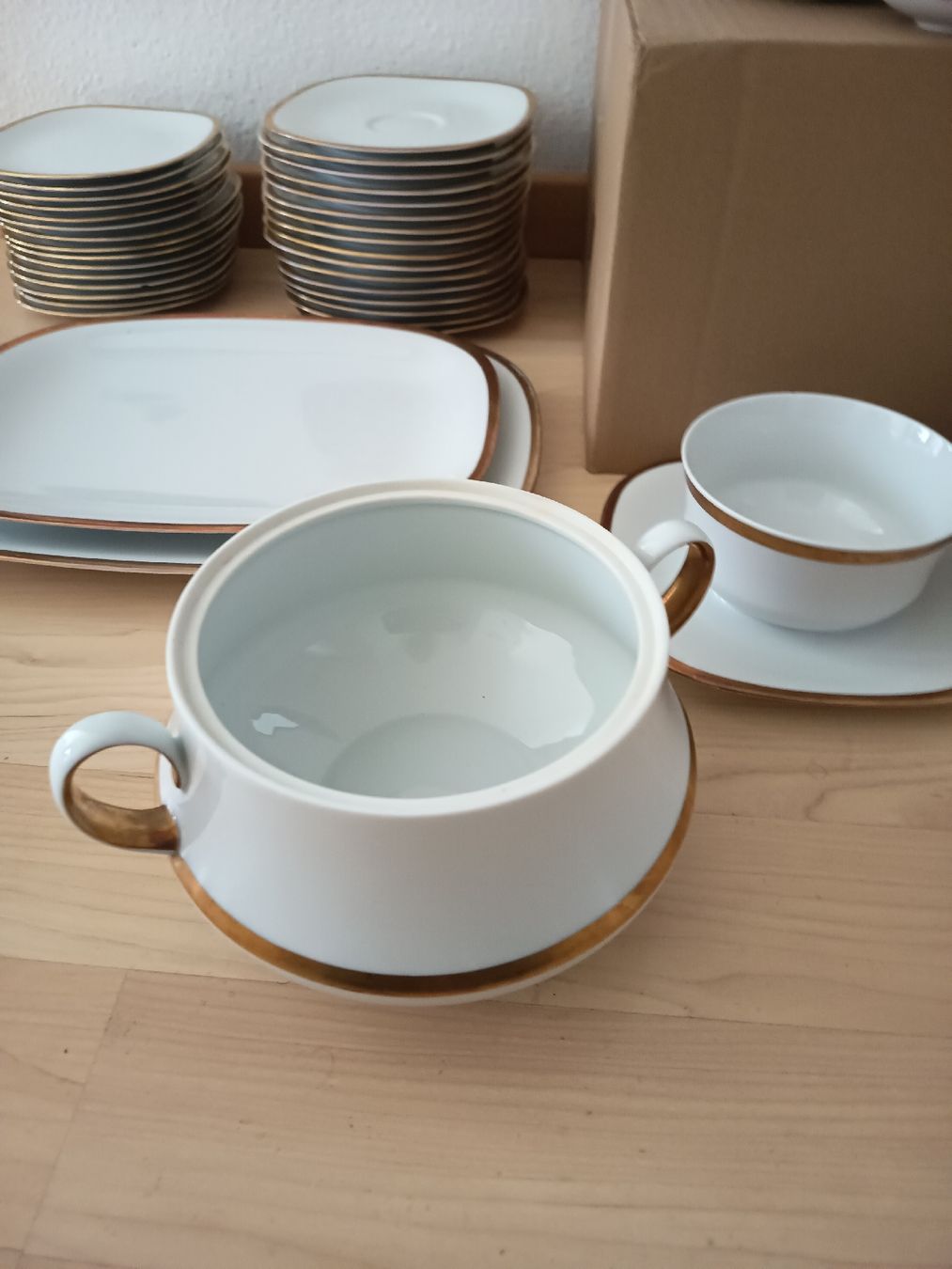 Set di piatti: Langenthal Geschirr 67 Teile – Usato da Wangen b. Olten venduto da crea_look 5