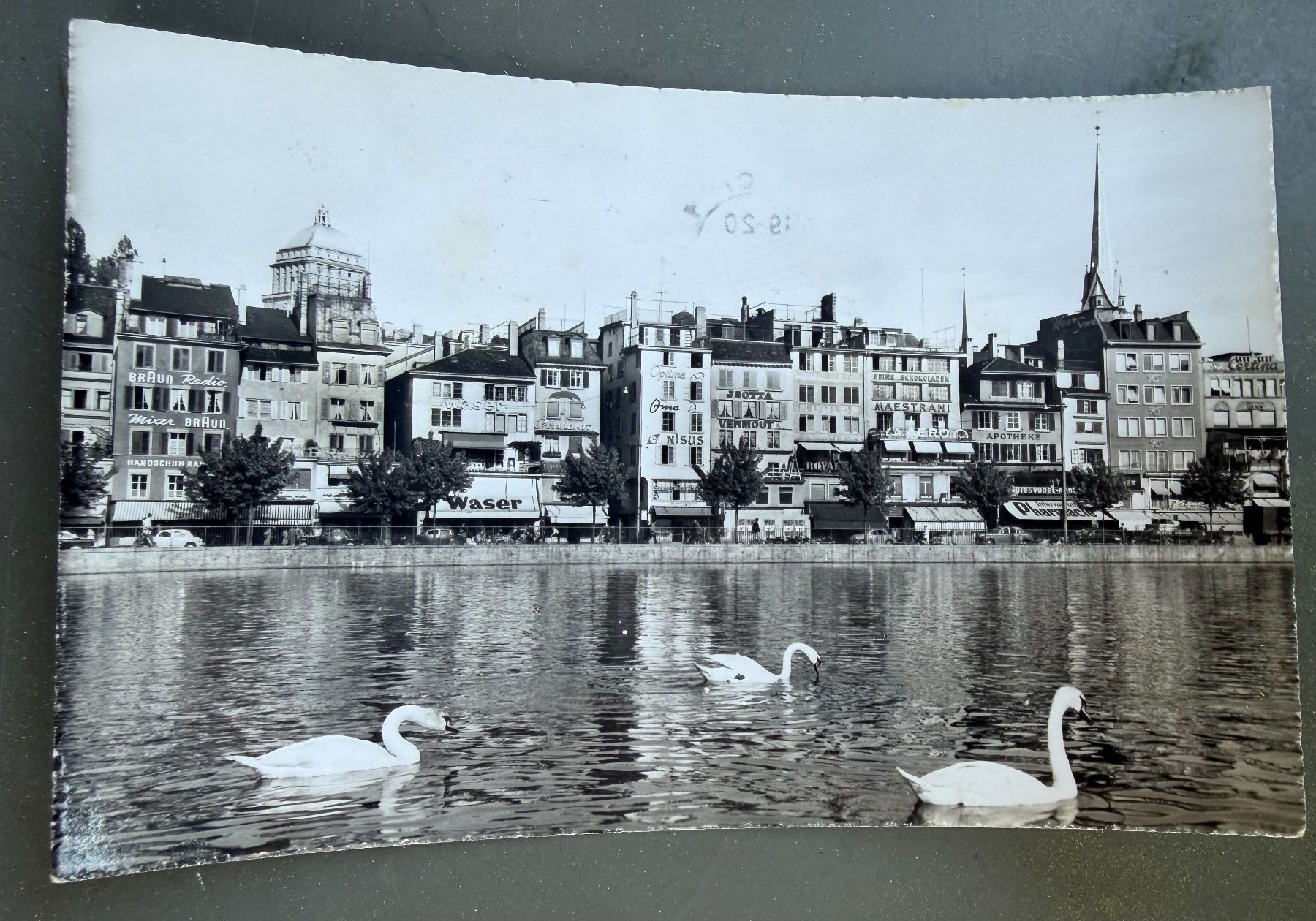 Cartoline postali: ZÜRICH - Limmatquai - Ansichtskarte – Usato da Tegerfelden venduto da siebenmacky