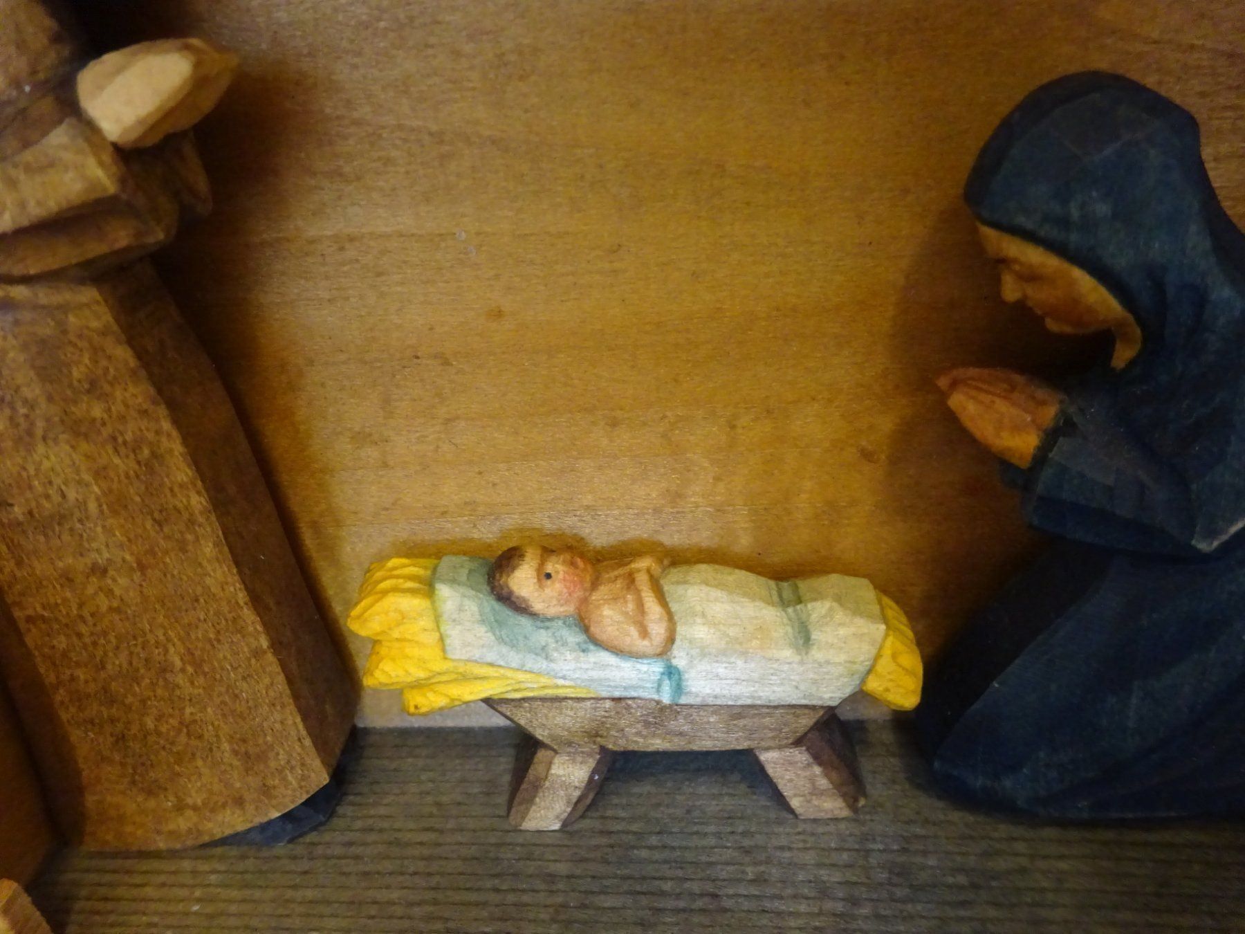 Sculture & Statue: Alte Huggler Krippe mit Chalet – Usato da Esslingen venduto da eintagammeer 4