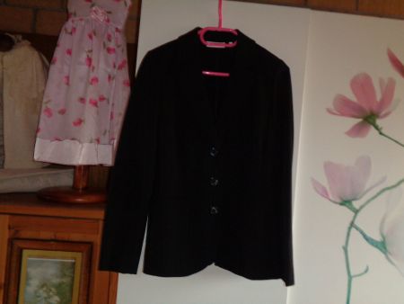 *** schwarzer Blazer ***  Eterna  moderner Schnitt