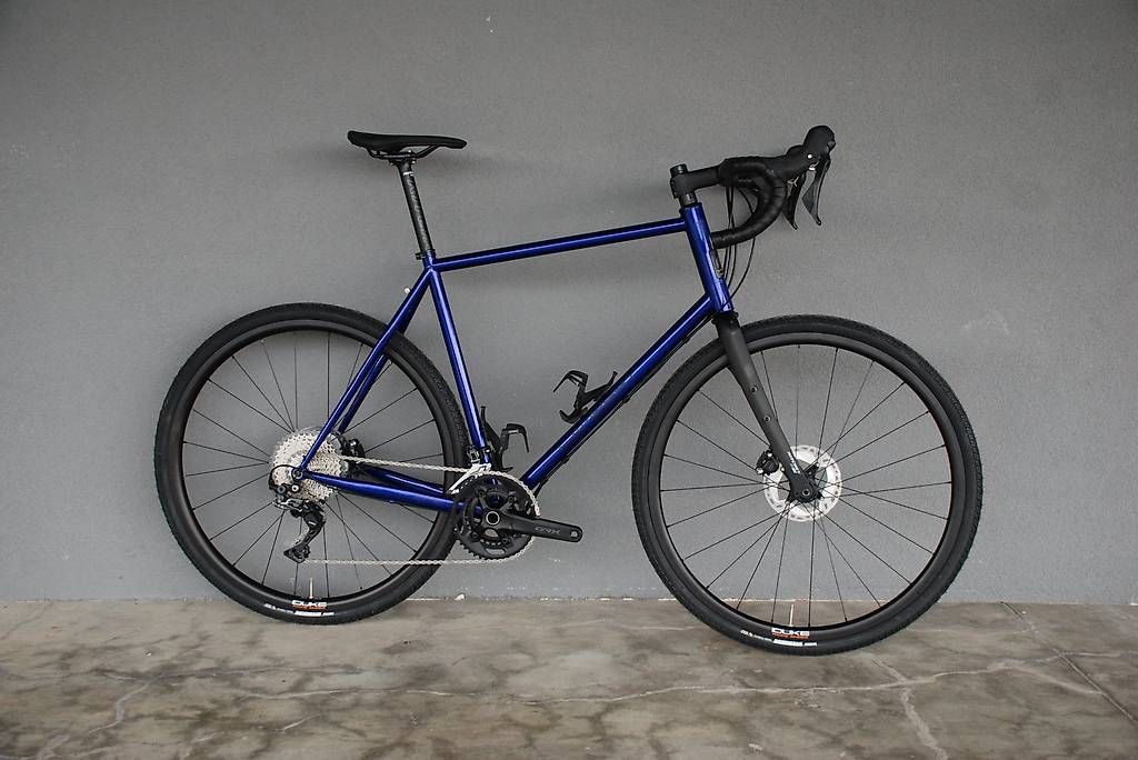 Velos: Vélo acier Columbus - endurance / voyage – Gebraucht aus Bex von kalibouli