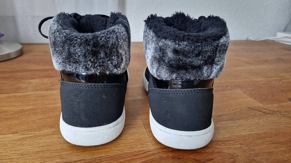Chaussures hommes: VTY Sneaker Gr. 36 – D'occasion à Spiez par tweety033 2