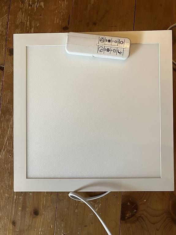 Lampade: Lampe / Leuchte zum Durchpausen – Usato da Farnern venduto da Preiselbeeri8