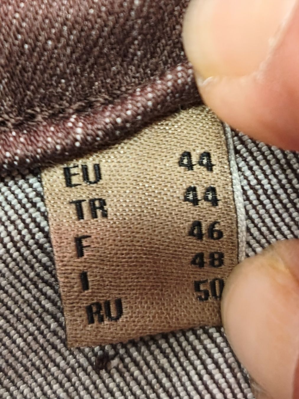 Jeans: Damen Jeans Tchibo Essentials braun Grösse 44 – Nuovo (secondo la descrizione) da Emmetten venduto da SecondhandSiska 2