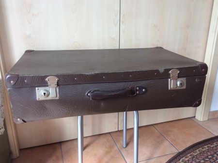 alter Koffer, Koffermarkt, Deko nach Jeanne d'Arc Living
