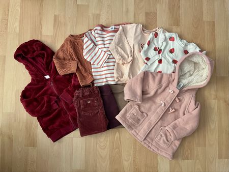 Kleiderpaket Mädchen Grösse 80 Herbst/Winter