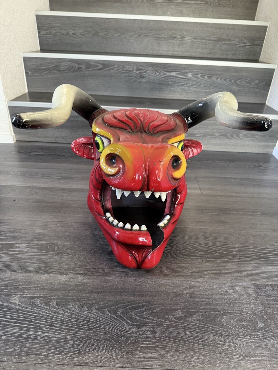 Toutes les décorations: Fasnachtslarve Stier Deko – D'occasion à Itingen par uhu777 1