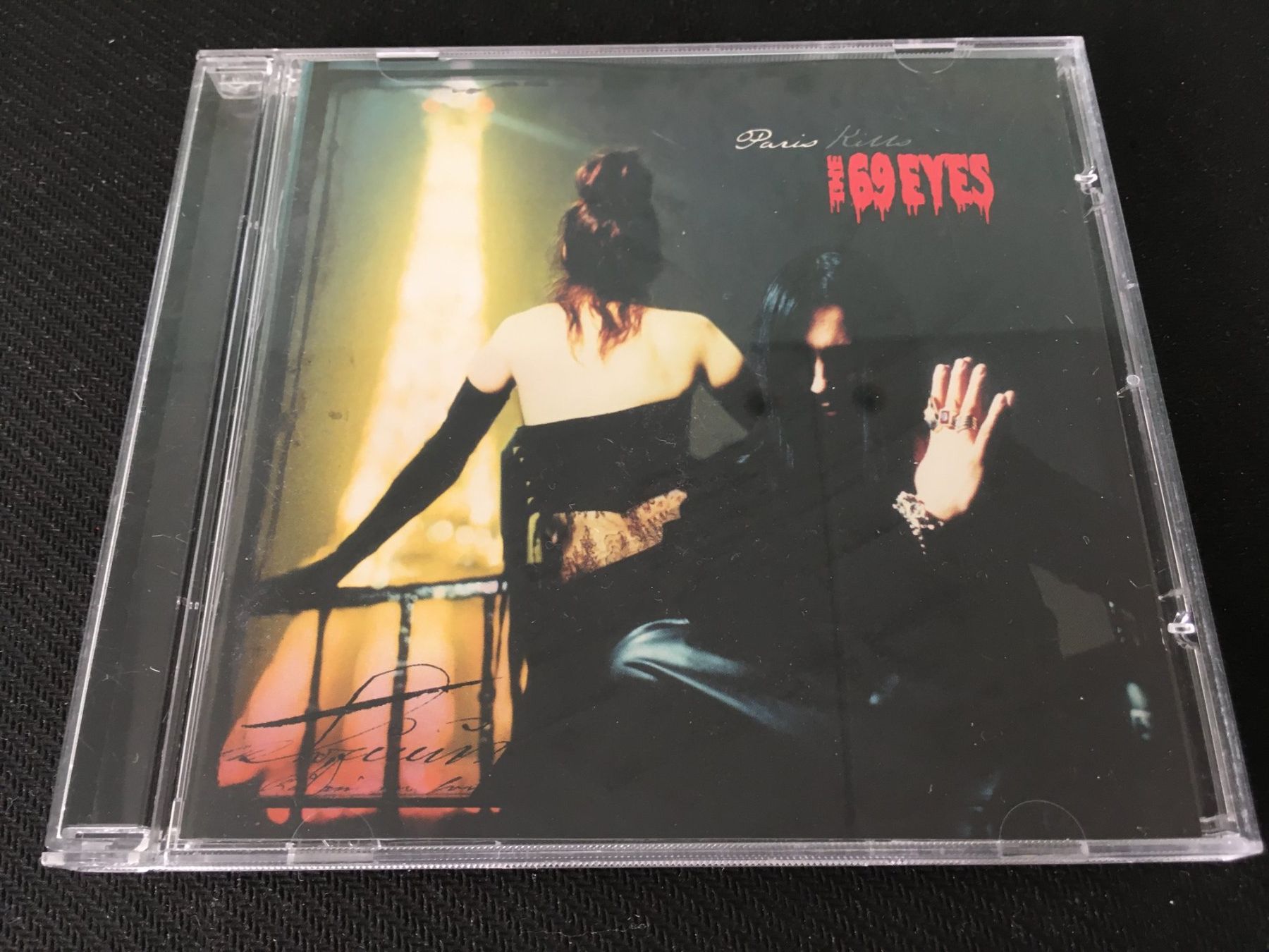 CD: The 69 Eyes - Paris Kills -CD- – Usato da St.Gallen venduto da MedienJoe