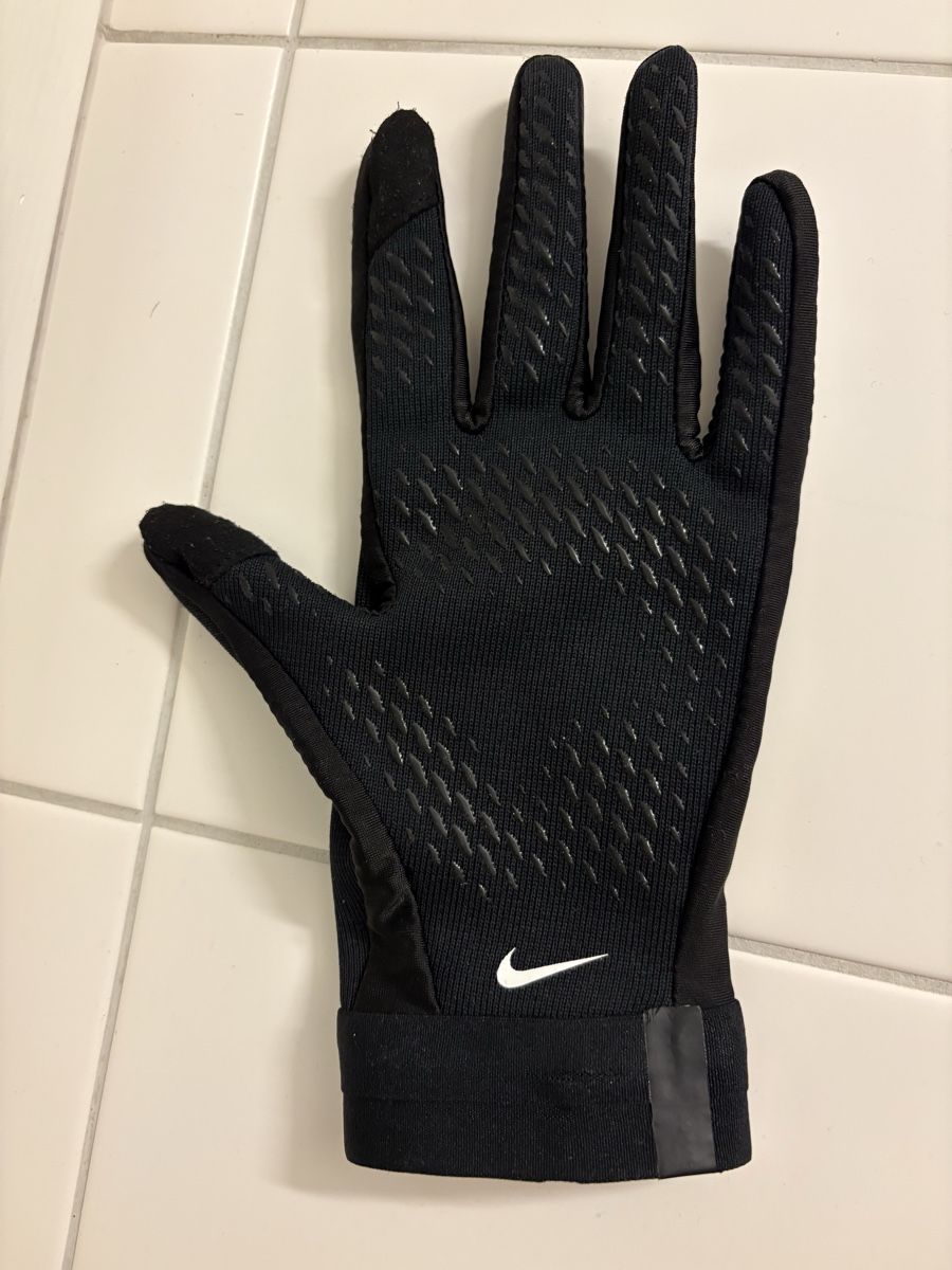 Nike Altri accessori da uomo: Nike L Linker Handschuhe – Usato da Bern venduto da isa_f8bl 1