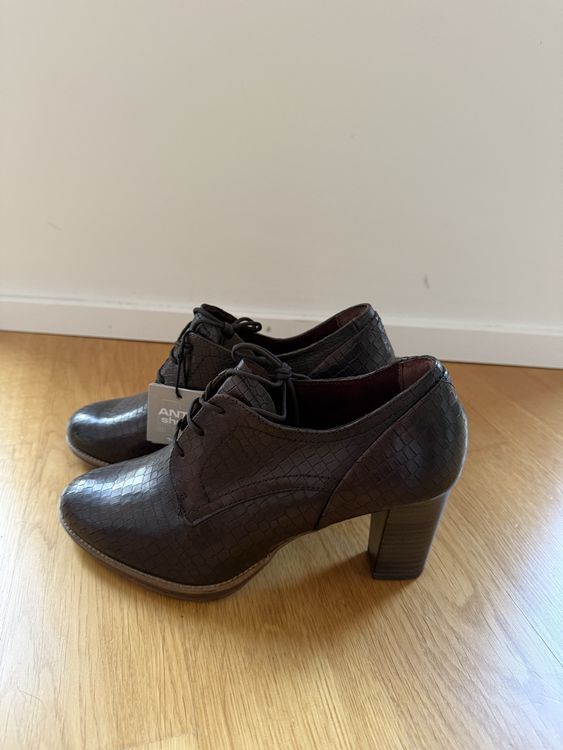 Tamaris Chaussures femmes: Tamaris Schnür Pumps Gr. EU 40 – Neuf (Voir description) à Zürich par anj_wz6g
