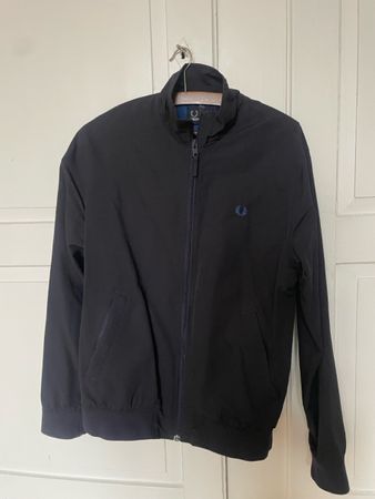 Fred Perry Jacke Small