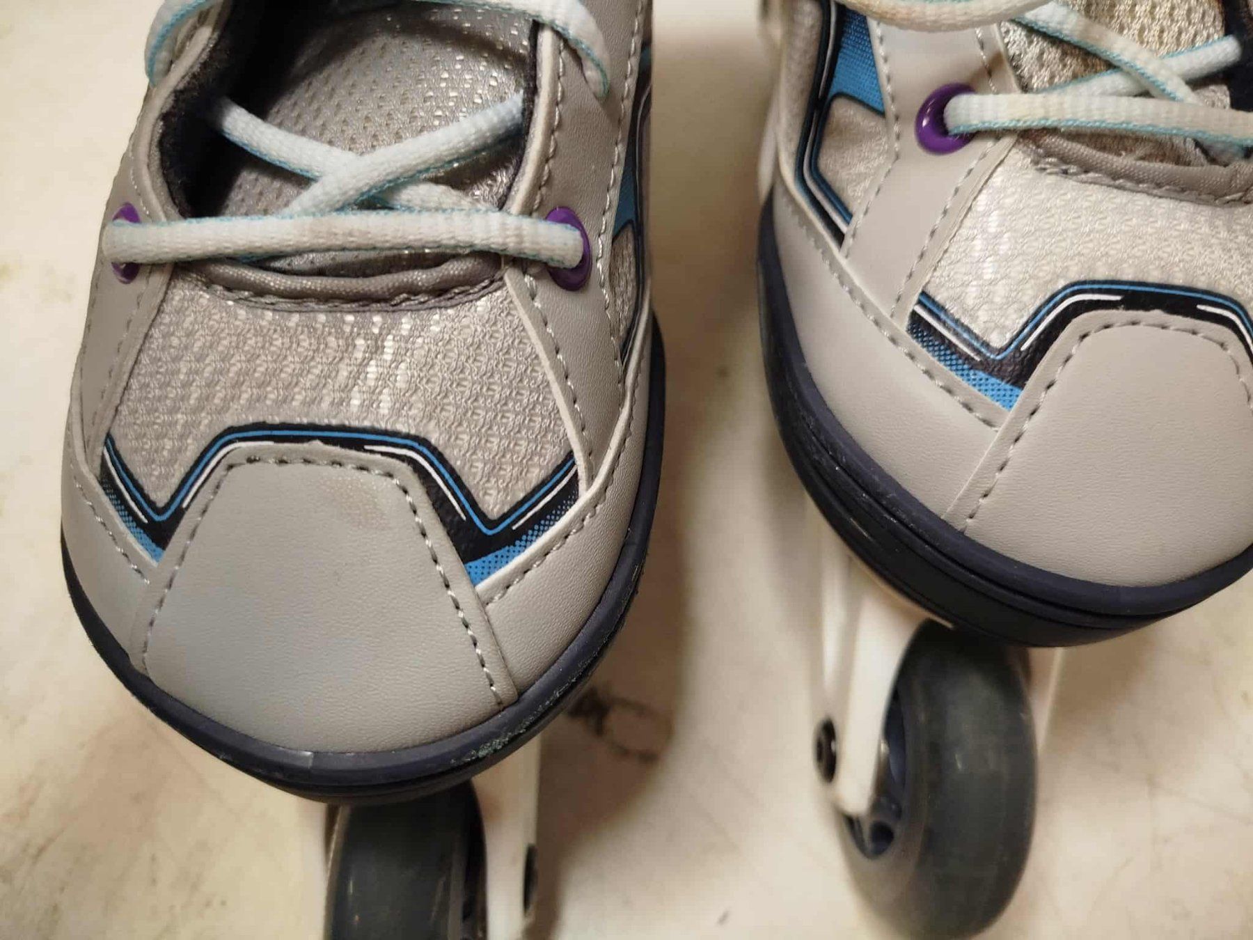Pattini in linea & Pattini a rotelle: Patins à roulettes Oxelo – Usato da La Chaux-de-Fonds venduto da Emmaus2300CDF 5