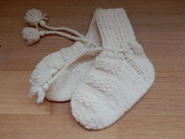 Socken Bettsocken Kindersocken weiss NEU Unikat Handarbeit