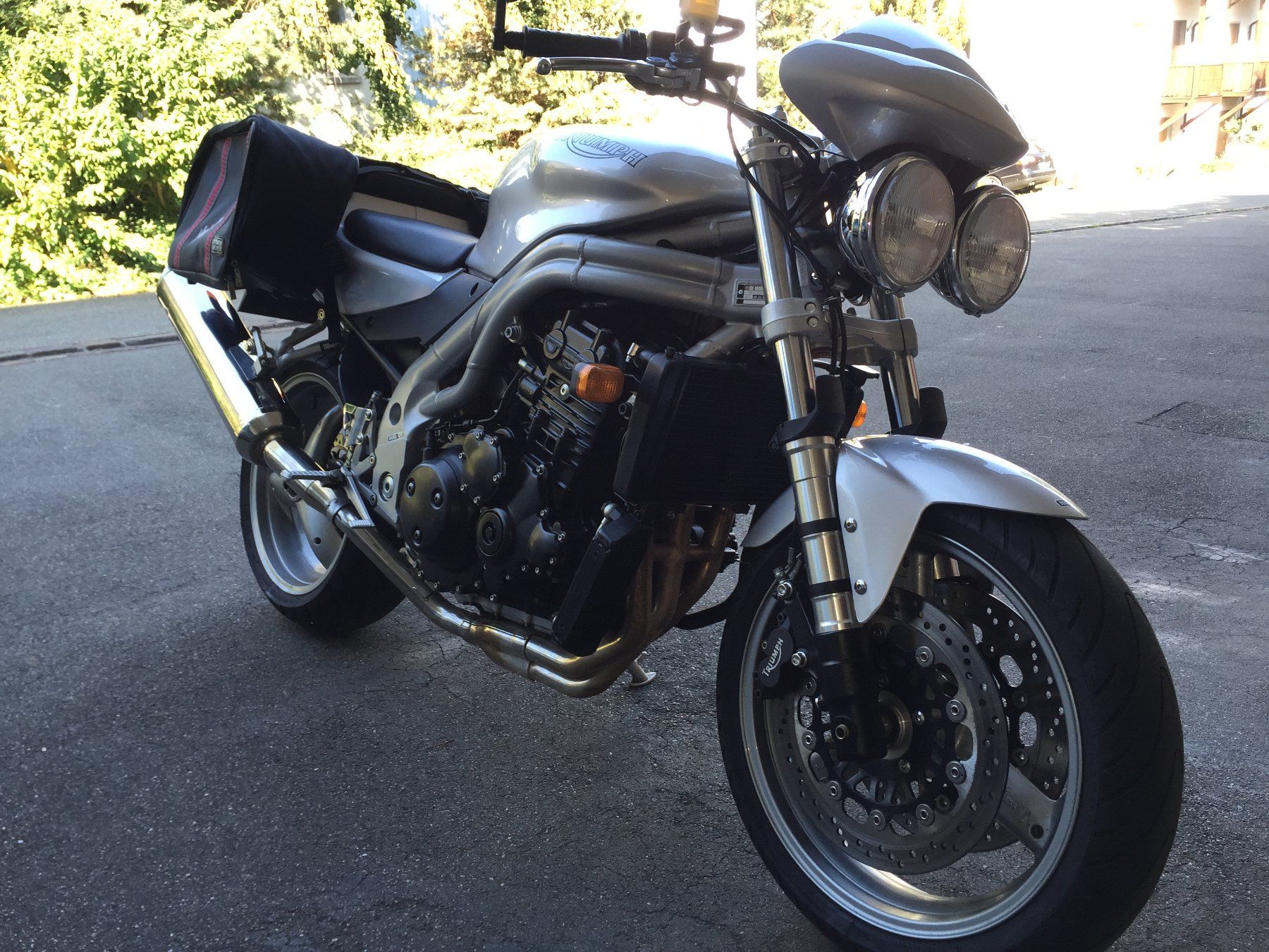 Triumph Strada: Triumph Speed Triple – Usato da Oberrohrdorf venduto da Frisco91