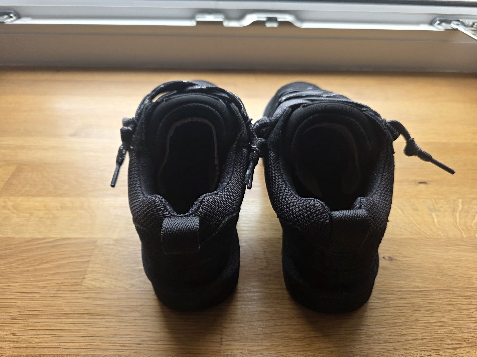 Adidas Damenschuhe: Adidas-UGG-Fashion – Neu (gemäss Beschreibung) aus La Chaux-de-Fonds von Pfer6799 7