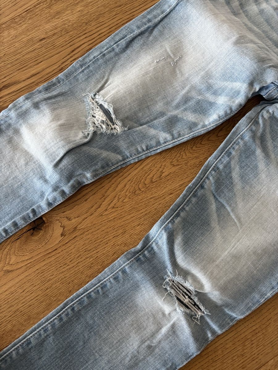 Abercrombie Jeans: Abercrombie & Fitch Jeans – Usato da Buttisholz venduto da Melsan 1