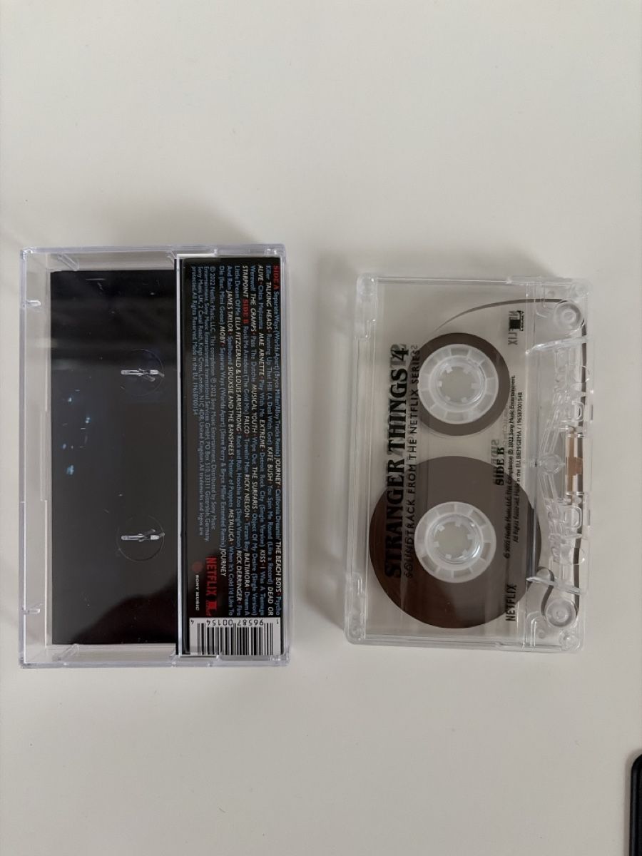 Kompaktkassetten: Stranger Things 4 / MC Tape – Neu (gemäss Beschreibung) aus Wittenbach von therealmoonstone 1