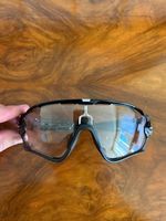 Oakley Jawbreaker Sportbrille mit Klargläsern  Ungetragen