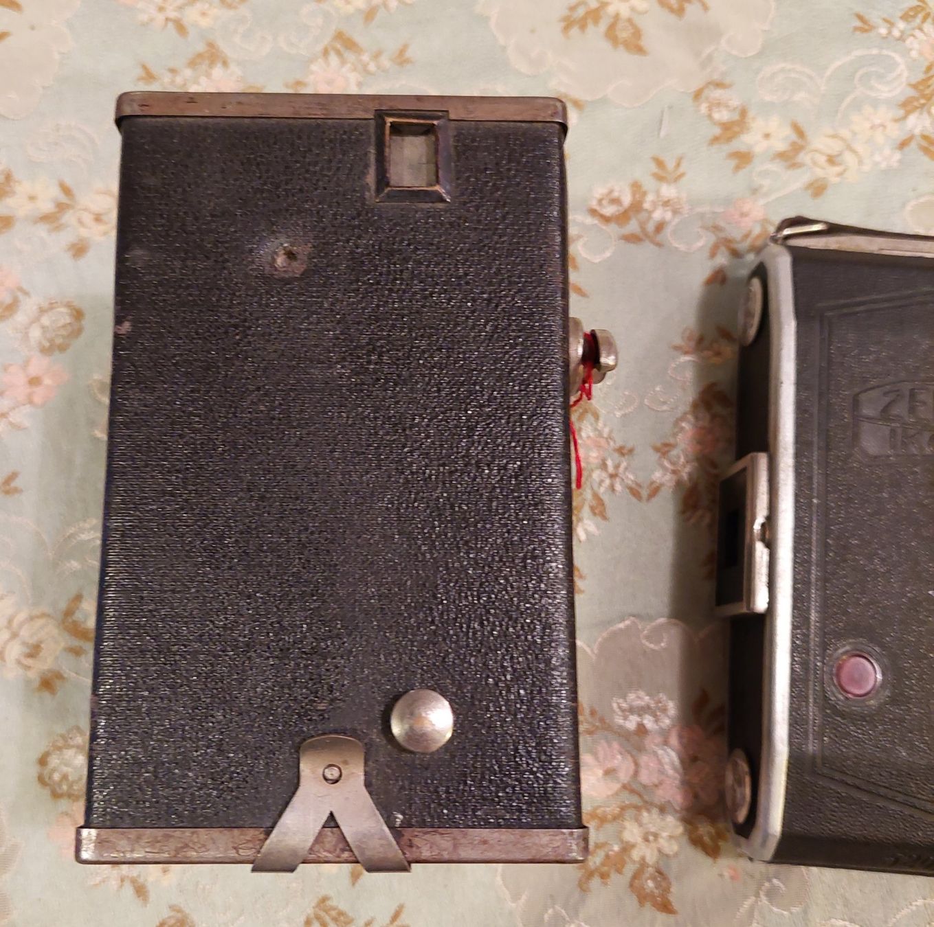 Fotocamera: 3 Antike Fotokamera – Usato da Siblingen venduto da rantiques 8