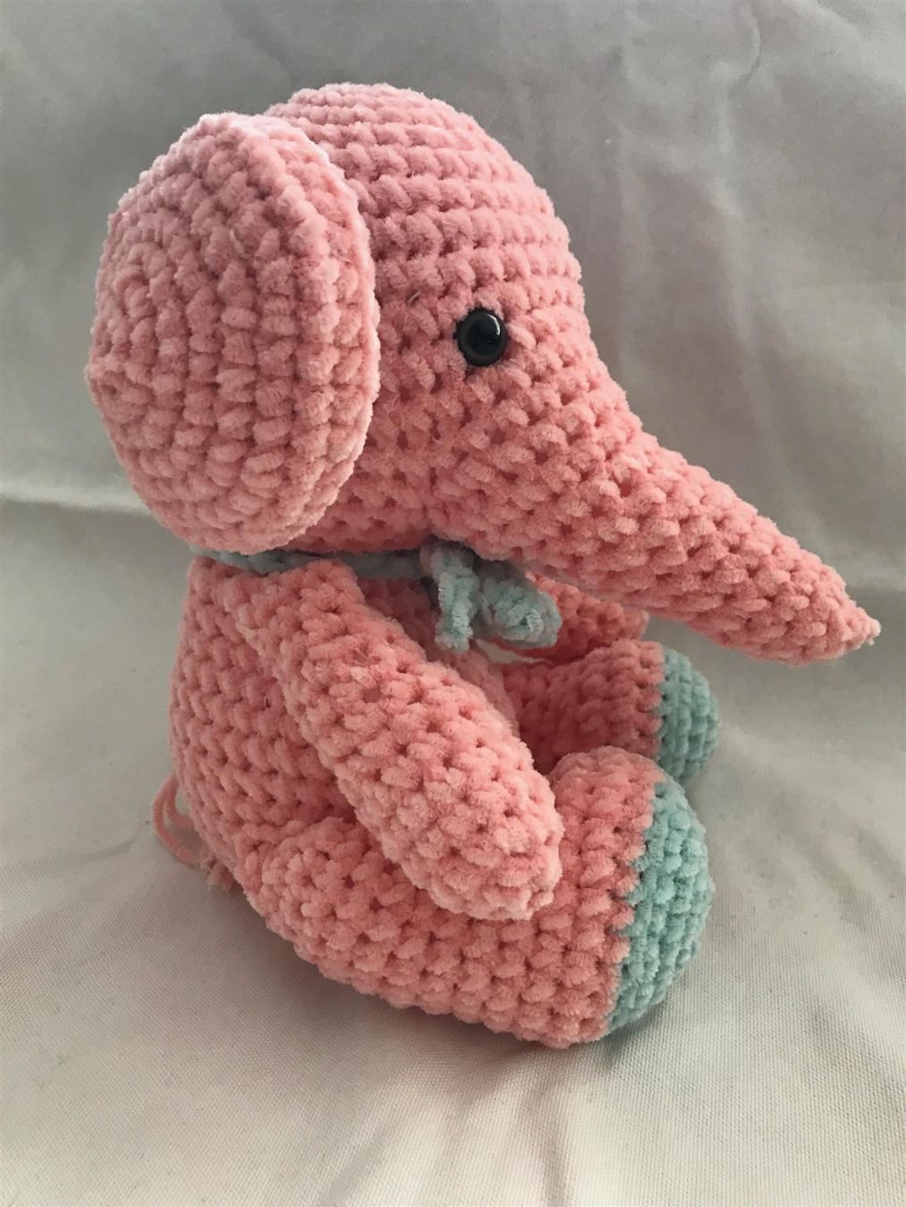 Spielzeuge: Amigurumi - gehäkelter  Elefant ca 29 cm – Neu (gemäss Beschreibung) aus Rheinfelden von sabine0101 2