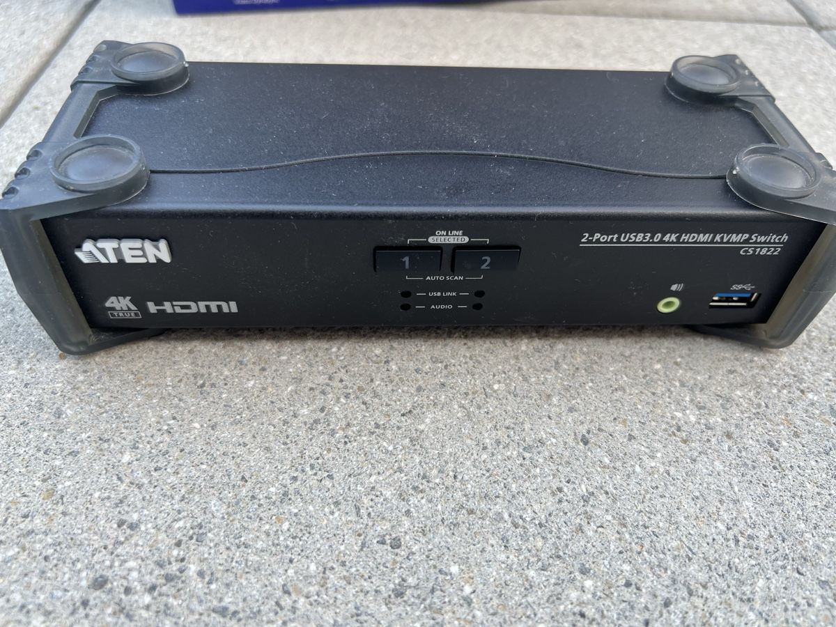 Adattatori: Aten CS1822 HDMI KVM-Switch 2-fach – Usato da Zürich venduto da aralex1 1