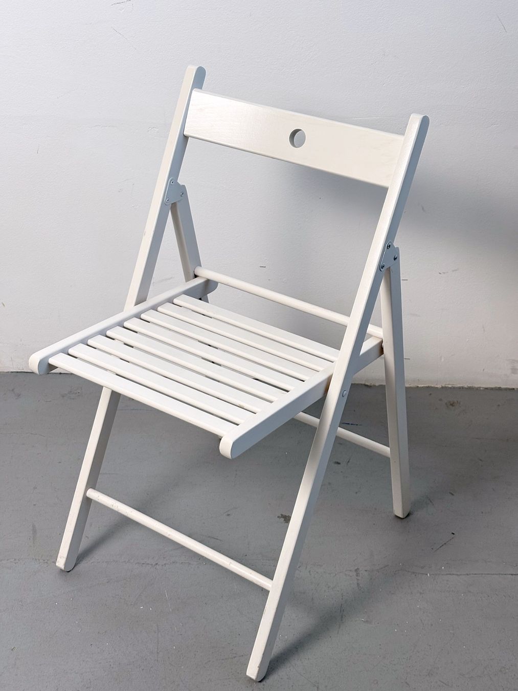 Chaises: 12 Klappstühle Holz – D'occasion à Liebefeld par Orvin2534 3