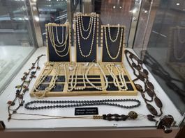 Perlen-Imitation & Modeschmuck Konvolut