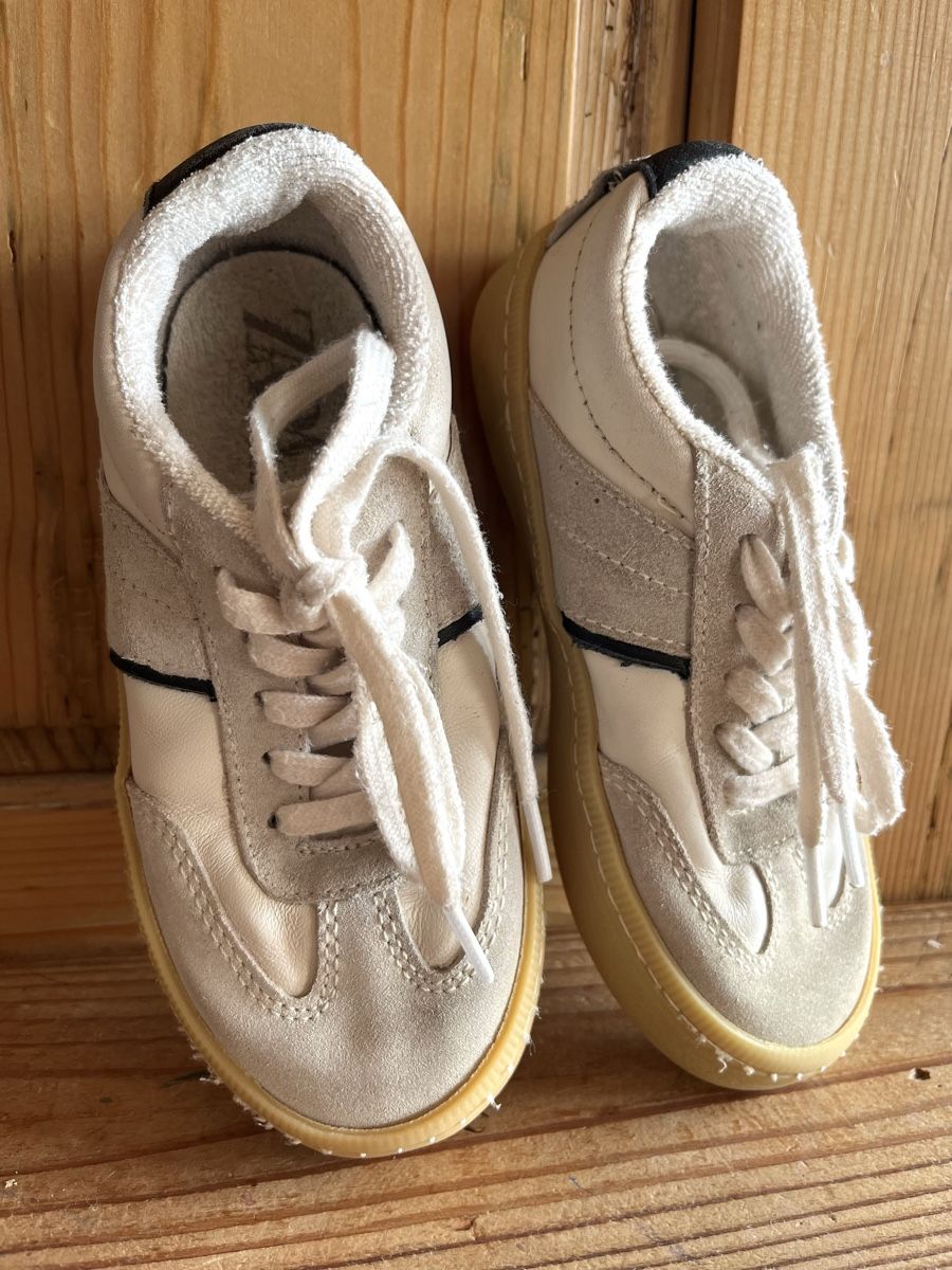 Zara Schuhe für Jungen: ZARA Retro Sneaker Leder – Gebraucht aus Nesslau von -Unique- 1